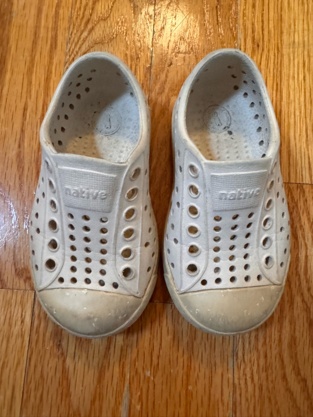 Native Kids Water Shoe Slip-On in Light Beige